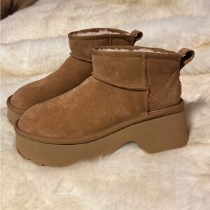 Ugg Classic Ultra Mini New Heights Platform